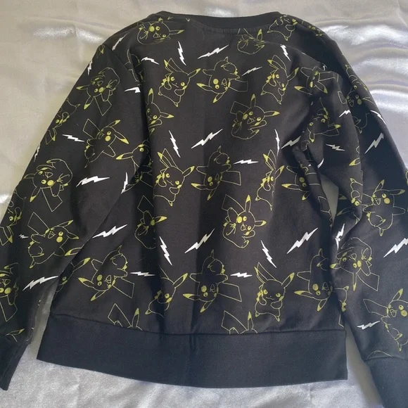 Pokemon Pikachu Sweatshirt Size M - Picture 4 of 7